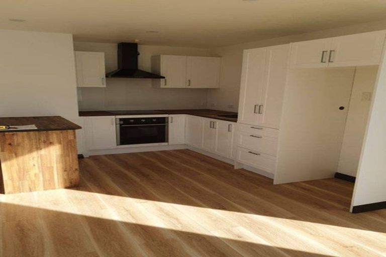 Photo of property in 9a Cheshire Street, Cannons Creek, Porirua, 5024