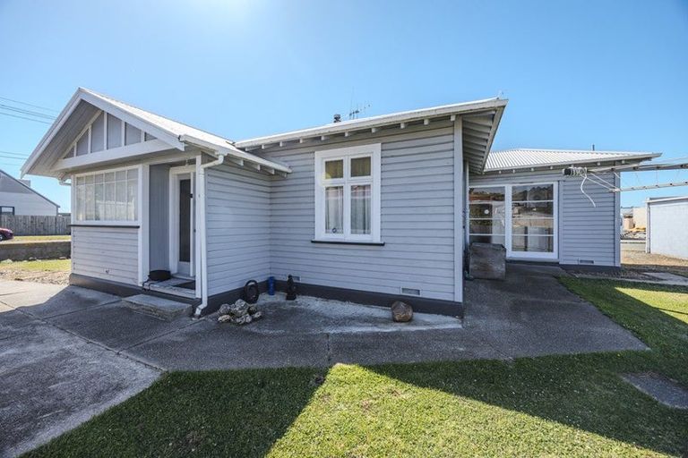 Photo of property in 23 Lynn Street, Oamaru North, Oamaru, 9400