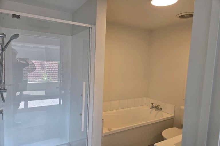 Photo of property in Hagley Mews, 2/454 Hagley Avenue, Christchurch Central, Christchurch, 8011