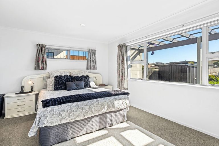 Photo of property in 26 Rua Avenue, Waitarere Beach, Levin, 5510