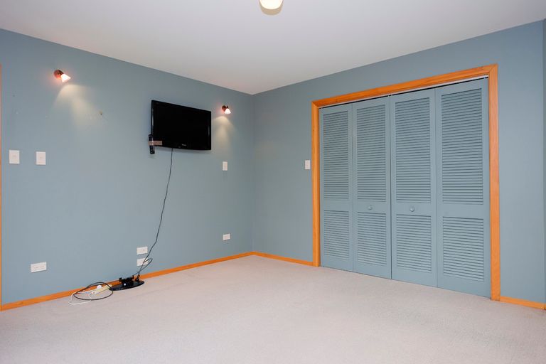 Photo of property in 3 Wharfdale Street, Macandrew Bay, Dunedin, 9014