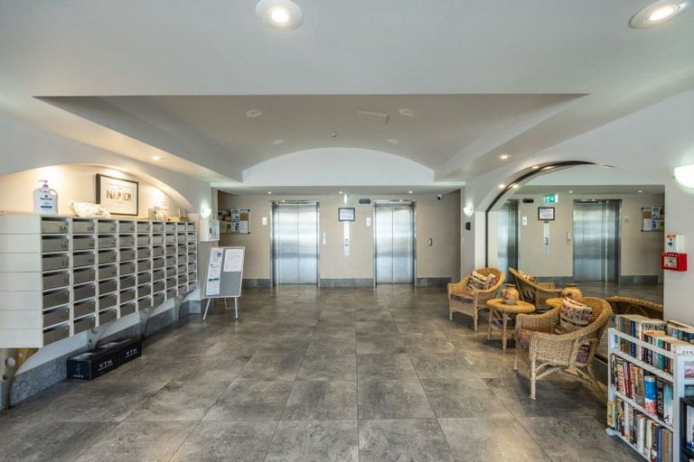 Photo of property in Mclean Towers, 2h/3 Shakespeare Road, Napier South, Napier, 4110