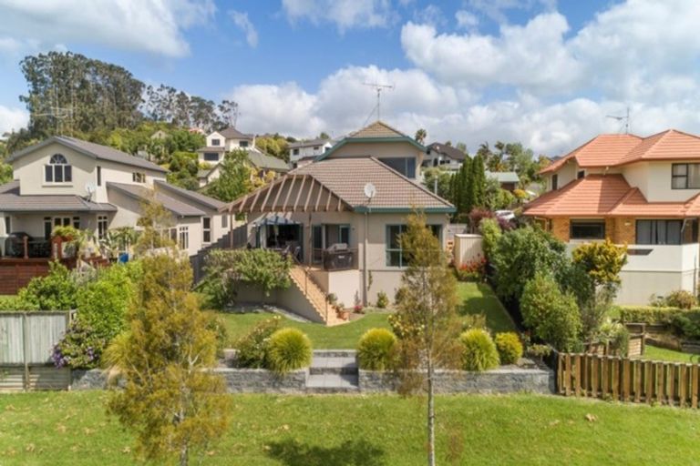 Photo of property in 30 Greenfield Drive, Western Heights, Hamilton, 3200