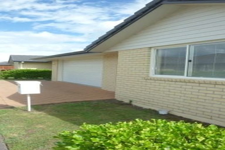 Photo of property in 11 Cresta Drive, Katikati, 3129