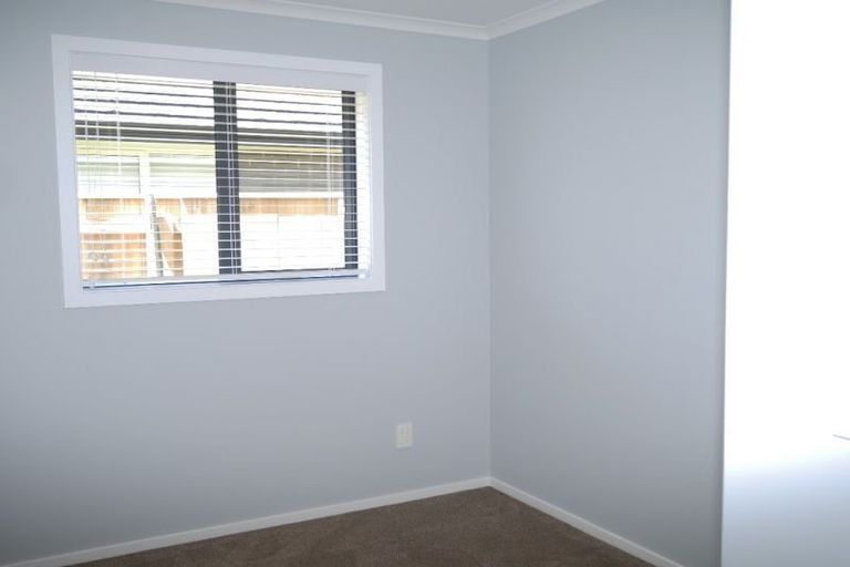 Photo of property in 25 Pohe Street, Waikanae, 5036