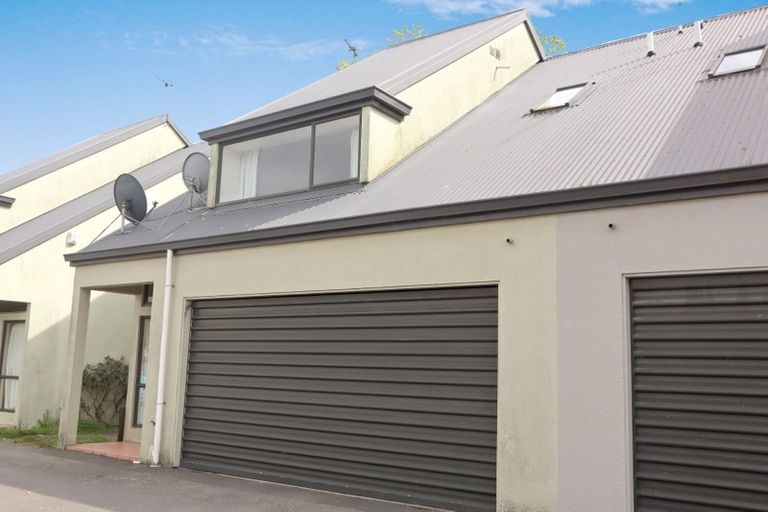 Photo of property in 3/59 Brockworth Place, Riccarton, Christchurch, 8011