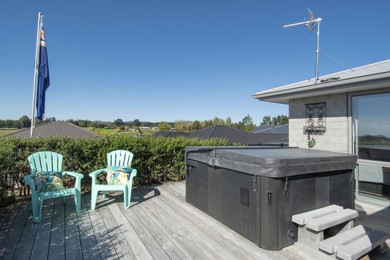 Photo of property in 41 Tamihana Avenue, Pyes Pa, Tauranga, 3112