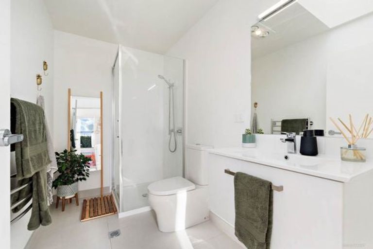 Photo of property in 2 Troop Road, Papakura, 2110