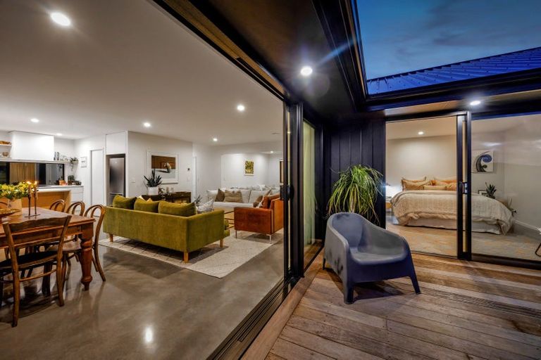 Photo of property in 2 Tasman Street, Opunake, 4616