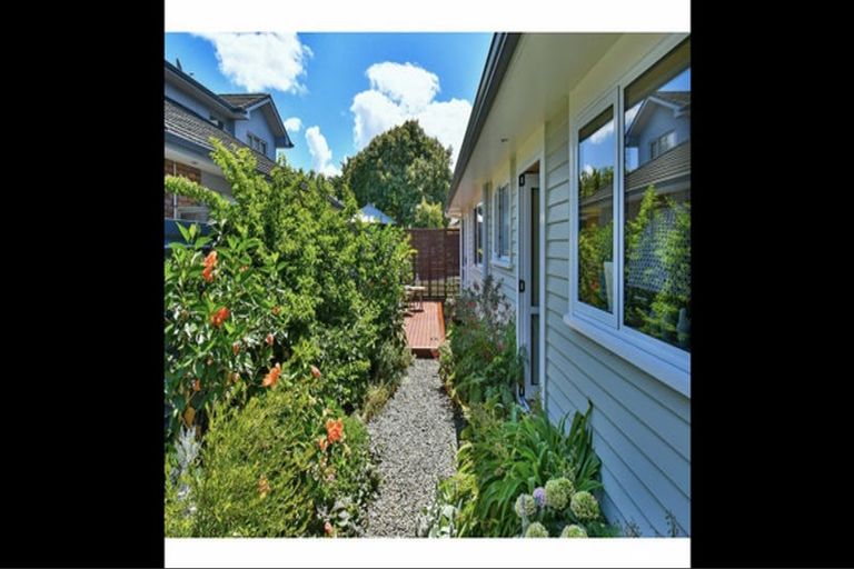Photo of property in 35a Shortt Avenue, Mangere Bridge, Auckland, 2022