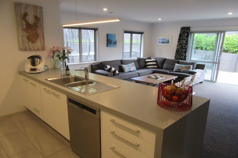 Photo of property in 27 Kurth Crescent, Silverstream, Upper Hutt, 5019