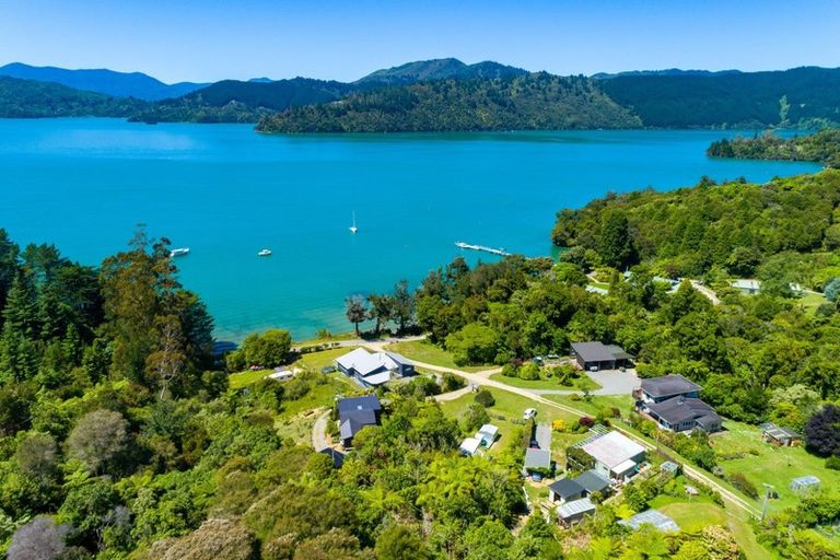 Photo of property in 7104 Kenepuru Road, Raetihi, Marlborough Sounds, 7282