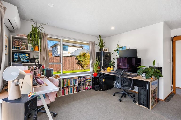 Photo of property in 2/18 Peer Street, Upper Riccarton, Christchurch, 8041