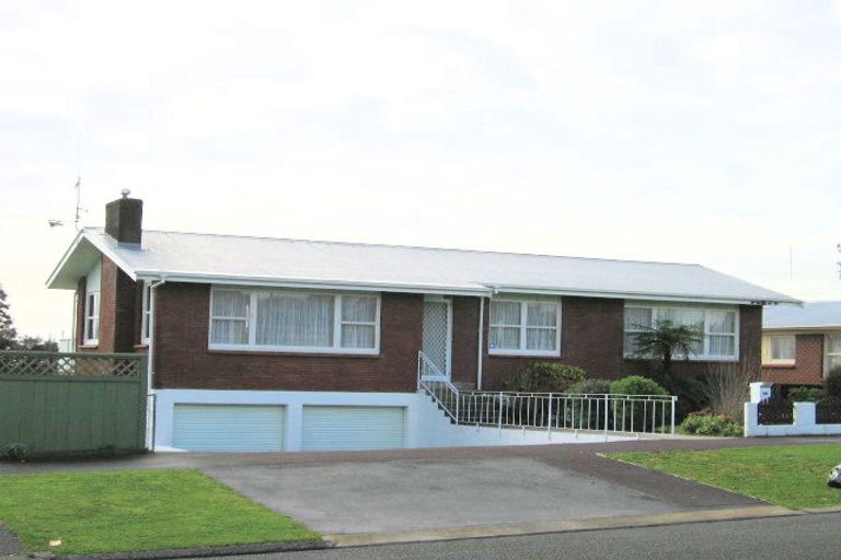 Photo of property in 67 Macdonald Road, Glenview, Hamilton, 3206