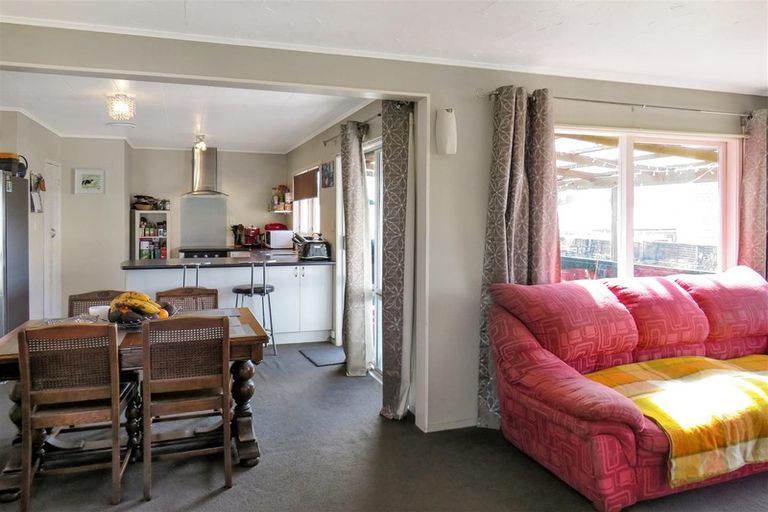 Photo of property in 11 Beryl Place, Pukehangi, Rotorua, 3015