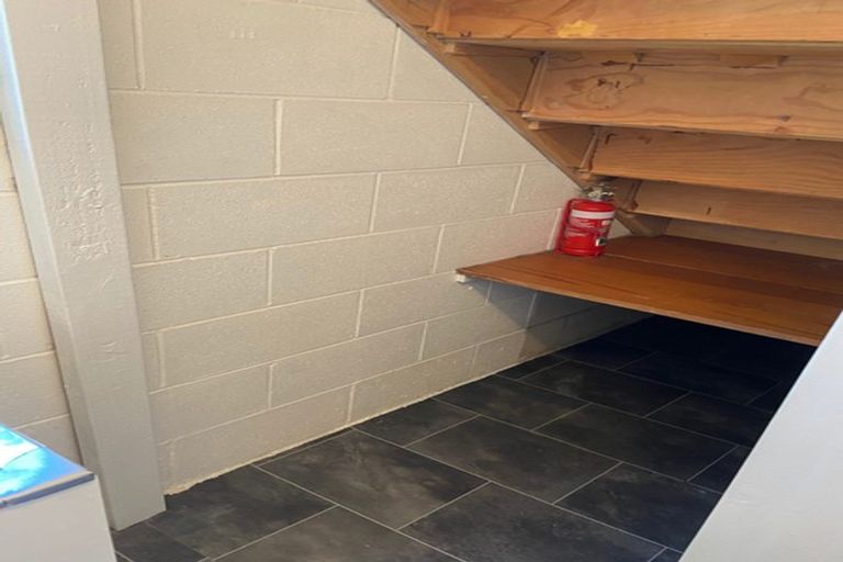 Photo of property in 124 Manuka Road, Bayview, Auckland, 0629