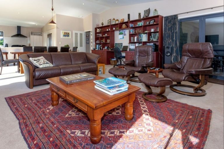 Photo of property in 21 Emmerdale Drive, Hahei, Whitianga, 3591