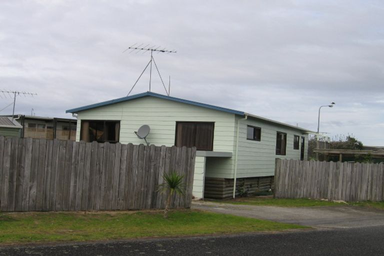 Photo of property in 2 St Anne Place, Omaha, Warkworth, 0986