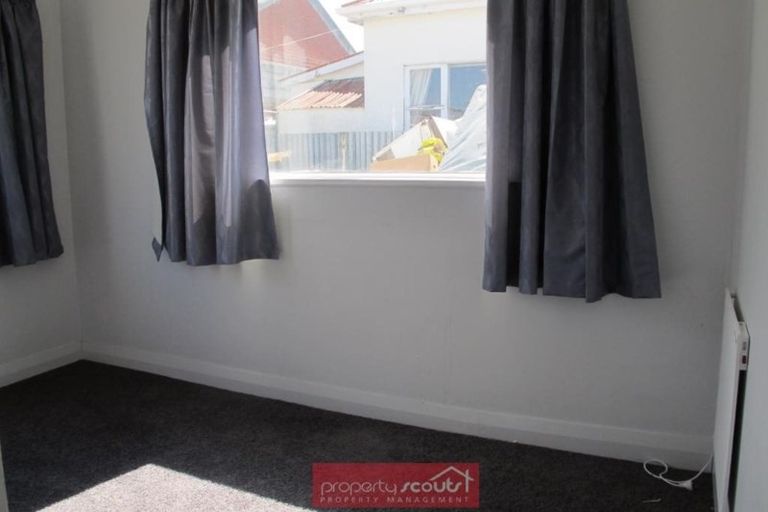 Photo of property in 8 Osmond Street, South Dunedin, Dunedin, 9012