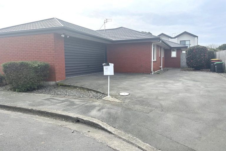 Photo of property in 10 Kydd Lane, Hornby, Christchurch, 8042