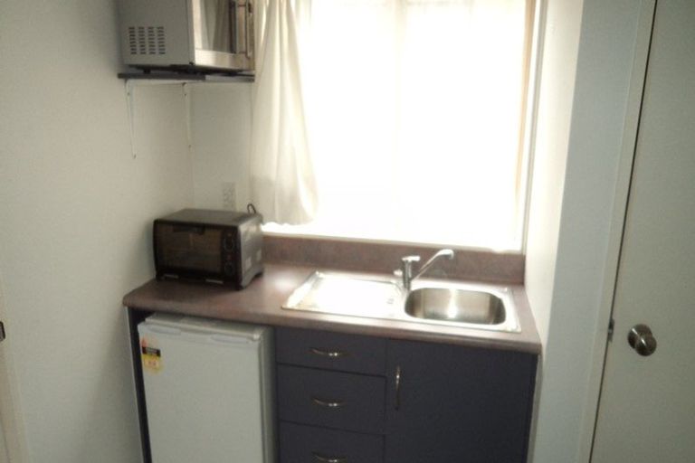 Photo of property in 12/5 Inverness Avenue, Hamilton East, Hamilton, 3216