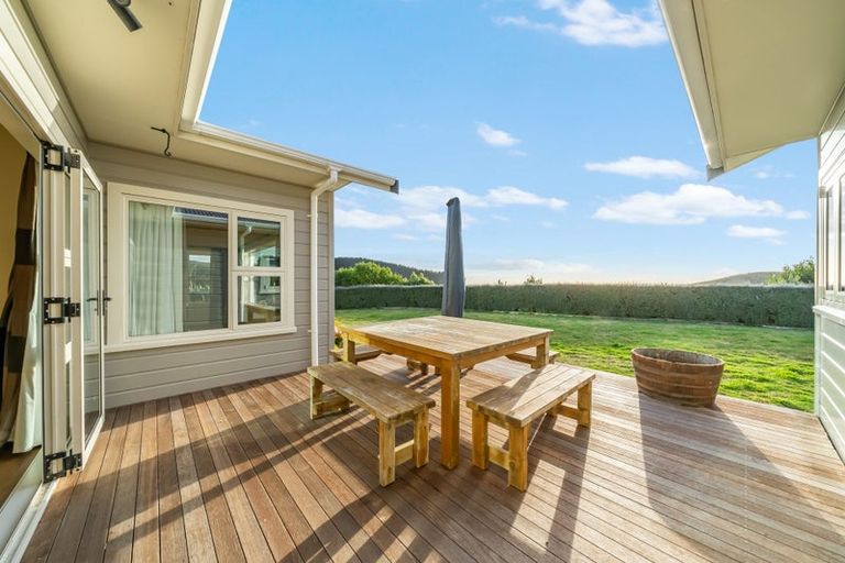 Photo of property in 207 Harris Road, Judgeford, Porirua, 5381