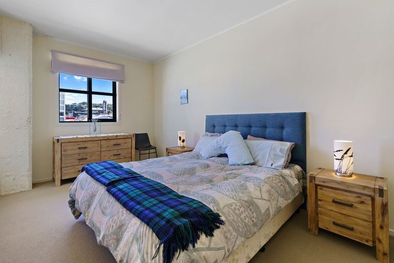 Photo of property in Tennyson Apartments, 14/25 Tennyson Street, Te Aro, Wellington, 6011