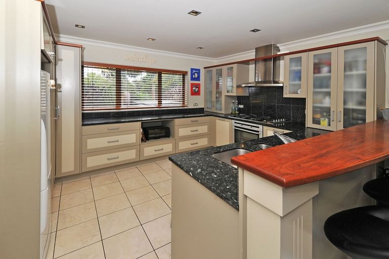 Photo of property in 257 Hill Road, The Gardens, Auckland, 2105