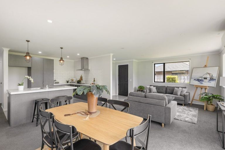 Photo of property in 37 Cyrus Street, Whalers Gate, New Plymouth, 4310