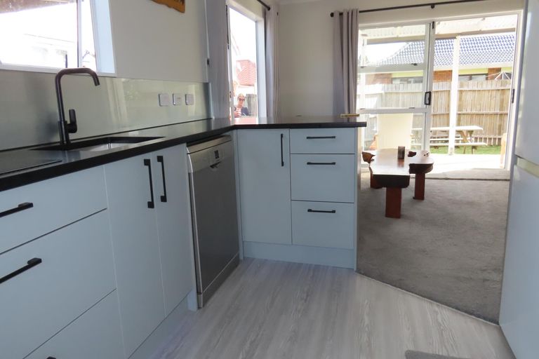 Photo of property in 5/8 Onslow Road, Papakura, 2110