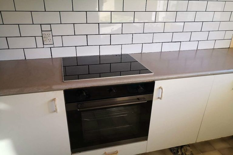 Photo of property in 18c Rangitane Street, Maupuia, Wellington, 6022