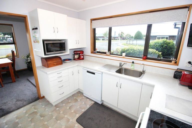 Photo of property in 65 Arthur Street, Winton, 9720