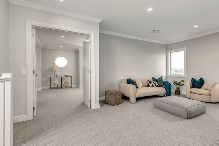 Photo of property in 4 Sunline Drive, Leamington, Cambridge, 3432