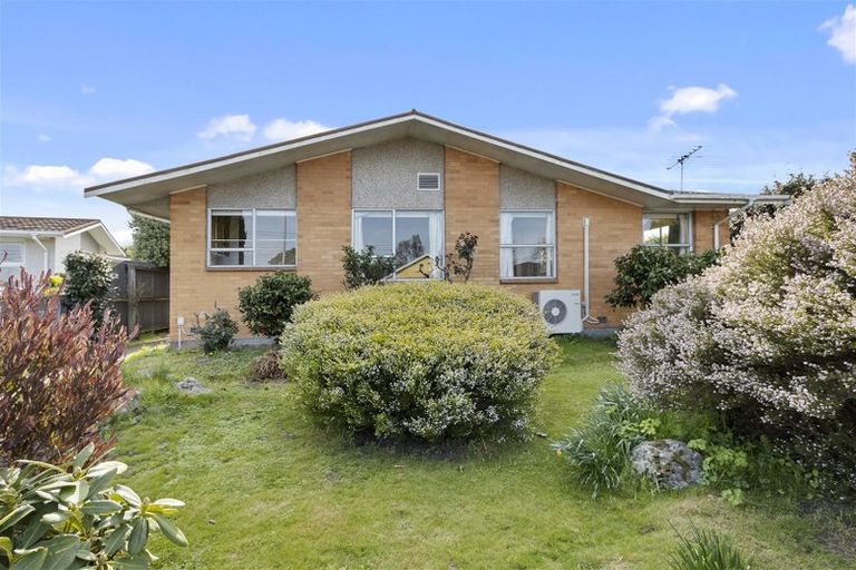 Photo of property in 1/17 Hartford Street, Burnside, Christchurch, 8053