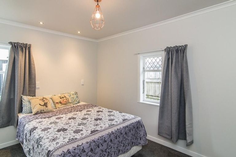 Photo of property in 3 Nathan Avenue, Paraparaumu Beach, Paraparaumu, 5032