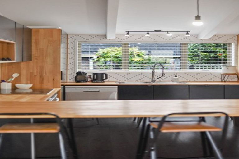 Photo of property in 112 Aberdeen Drive, Dinsdale, Hamilton, 3204