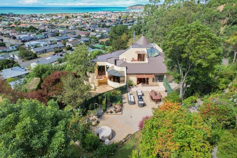 Photo of property in 16 Slade Street, Oamaru North, Oamaru, 9400