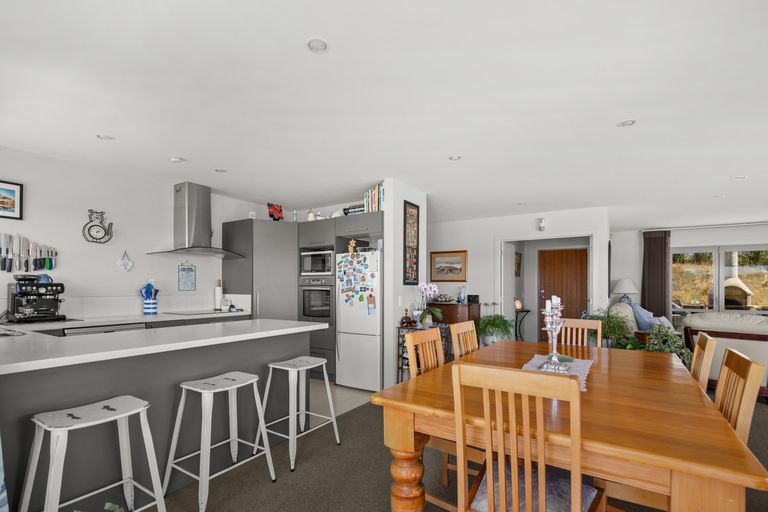 Photo of property in 196 Nelsen Ridge Road, Waikerikeri, Alexandra, 9393