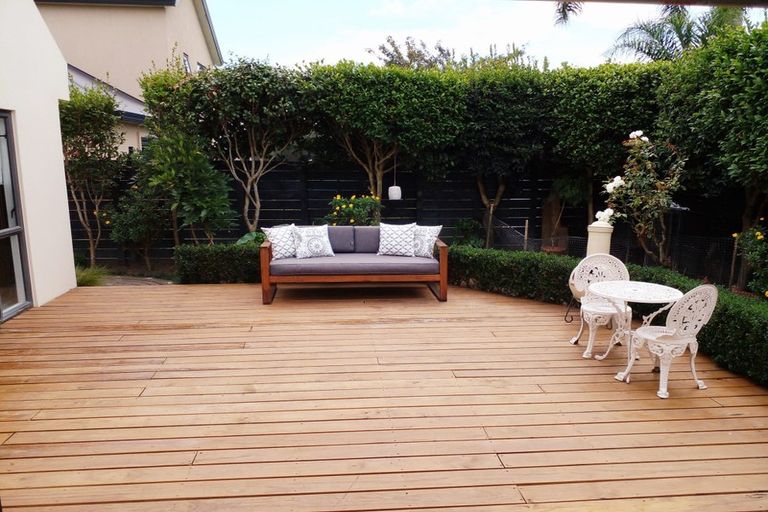 Photo of property in 47 Nielsen Gardens, Rototuna, Hamilton, 3210