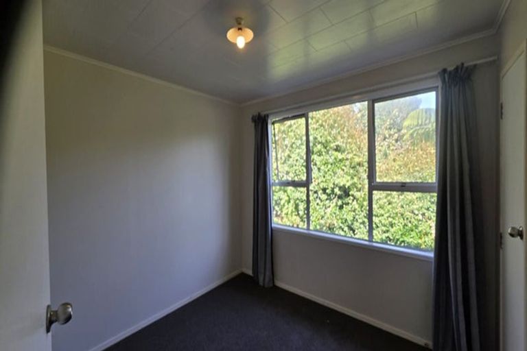 Photo of property in 13 Parris Street, Moturoa, New Plymouth, 4310
