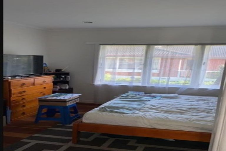 Photo of property in 21 Myers Road, Manurewa East, Auckland, 2102