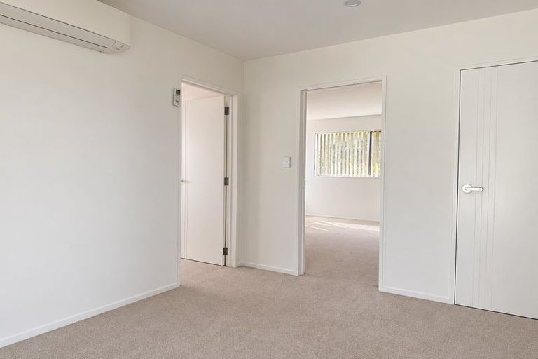 Photo of property in 45 Carnoustie Drive, Wattle Downs, Auckland, 2103