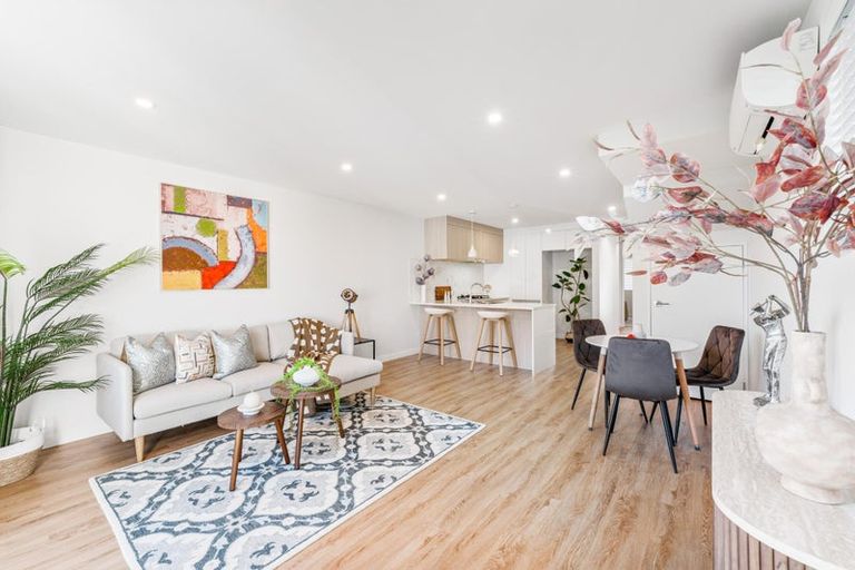 Photo of property in 117 Tarapuka Road, Westgate, Auckland, 0814