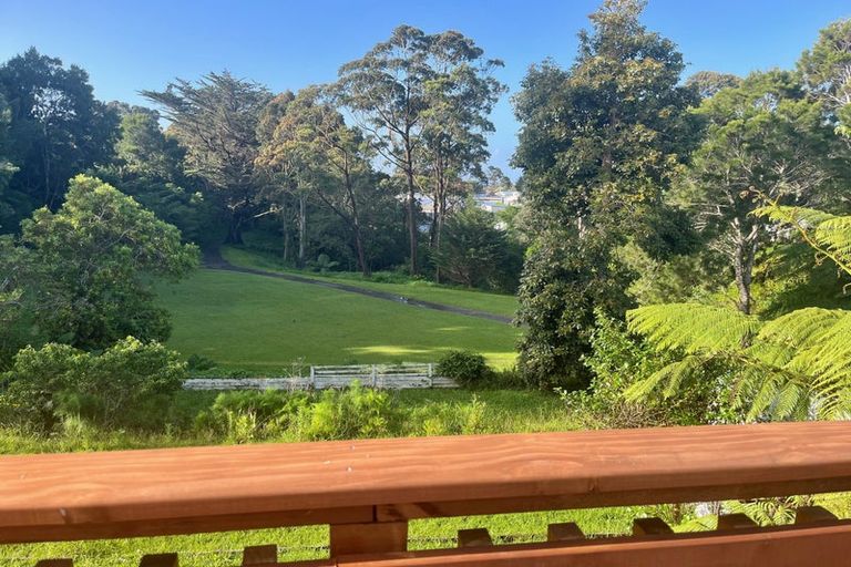 Photo of property in 15 Wiremu Place, Blagdon, New Plymouth, 4310