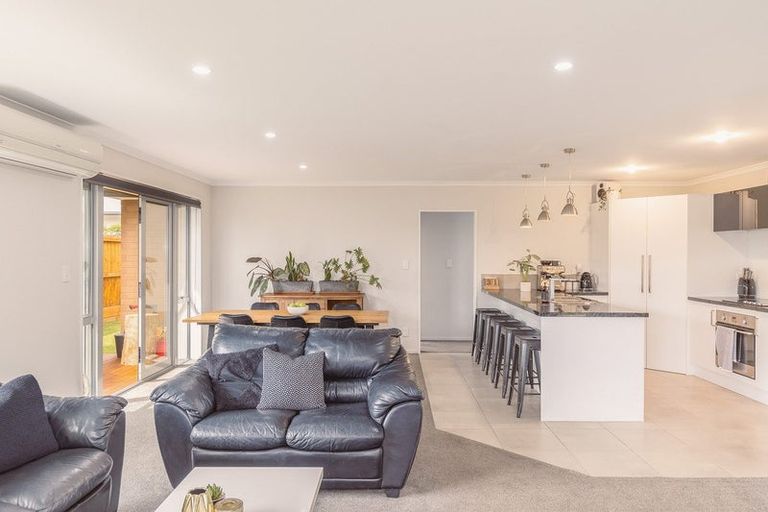 Photo of property in 112 Metehau Street, Marshland, Christchurch, 8083