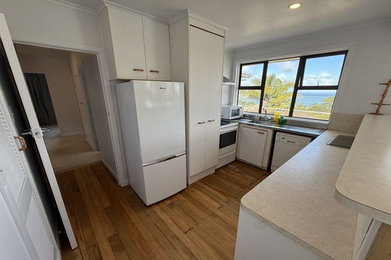 Photo of property in 3 Gill Crescent, Blockhouse Bay, Auckland, 0600