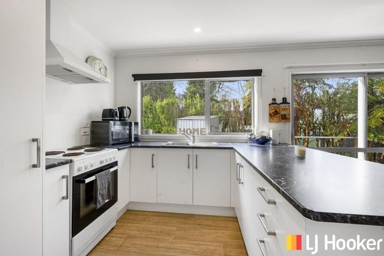 Photo of property in 10 Bay Grove, Pukehangi, Rotorua, 3015