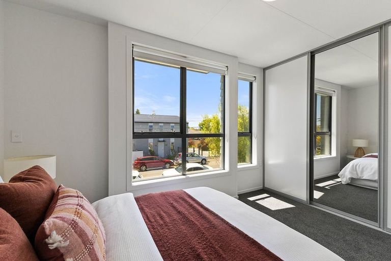 Photo of property in 13/14 Buffon Street, Waltham, Christchurch, 8023