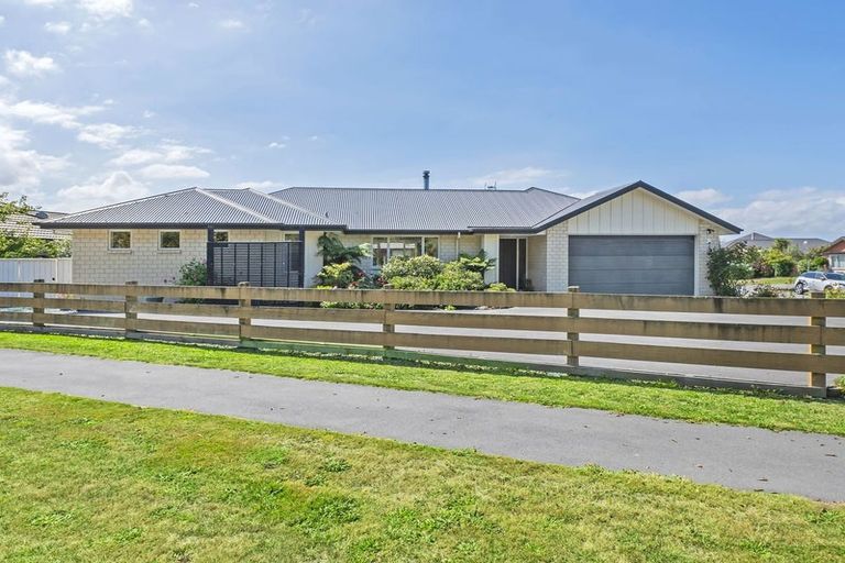 Photo of property in 1 Greenan Place, Doyleston, 7683