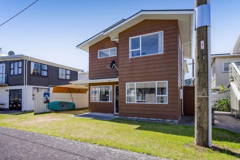Photo of property in 120 Seventh Avenue, Urenui, 4377